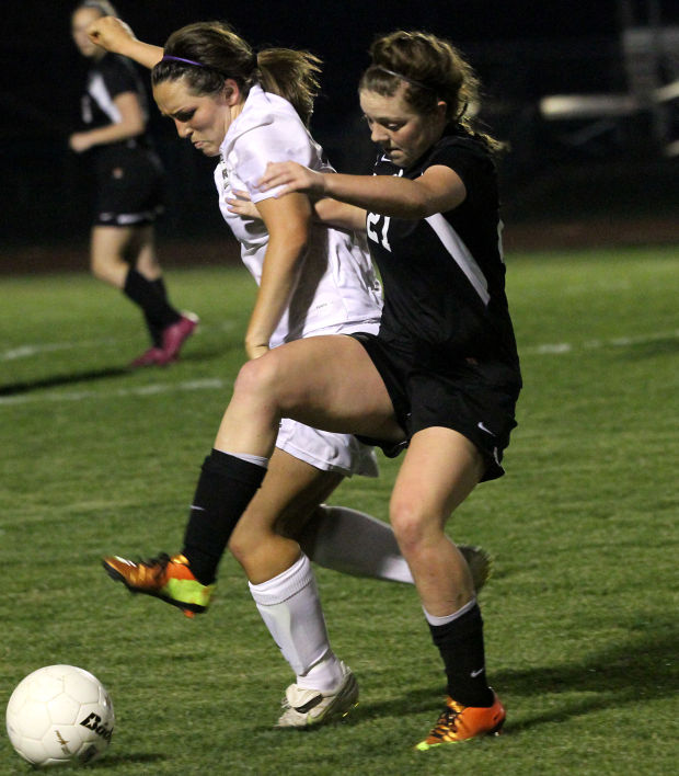 Suddenlyhot Edwardsville rolls past league rival Belleville West Stlhss