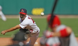 Miller faces Votto