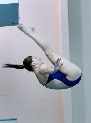 Freshman sets dive record, boosts Zumwalt West's bid for GAC title 