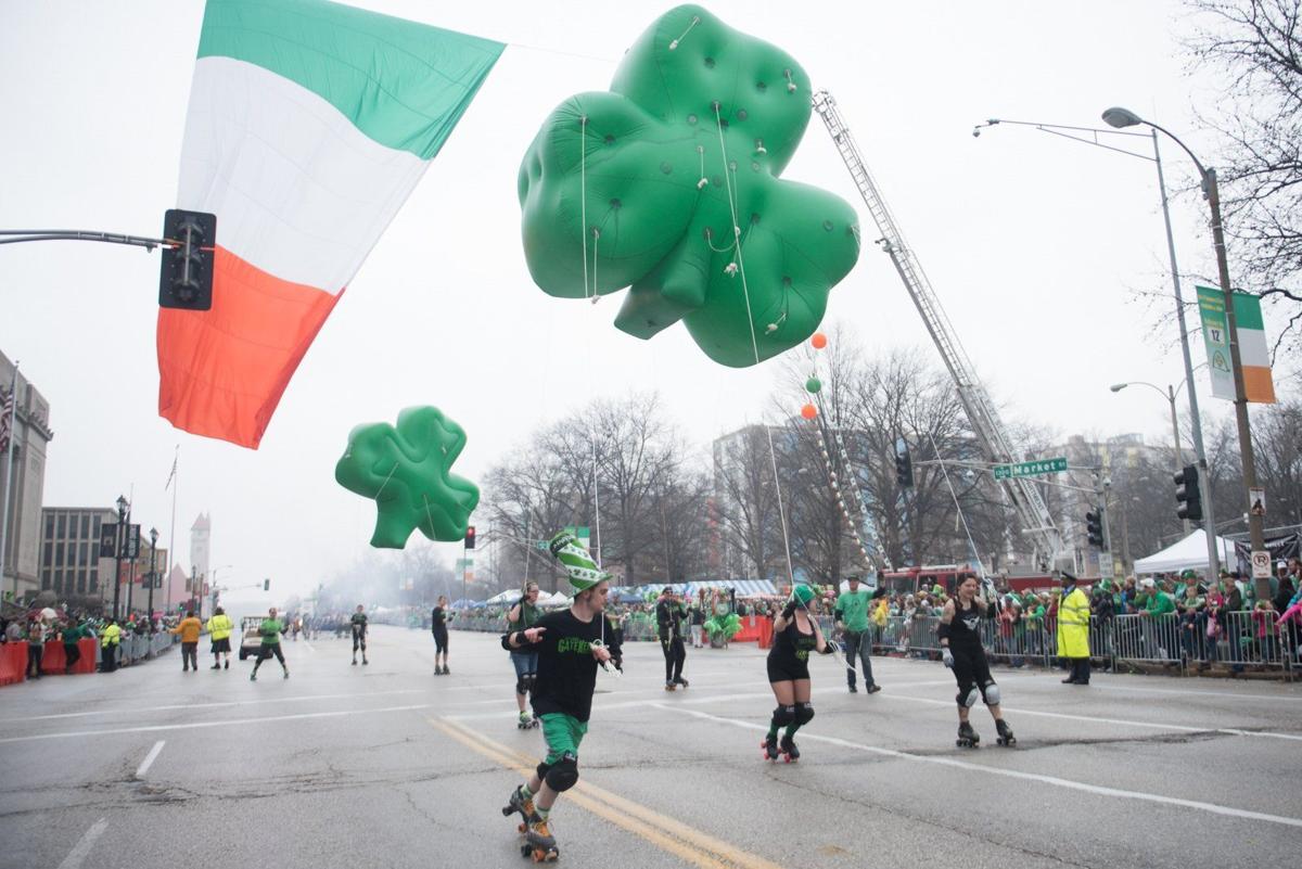 Tens of thousands turn out for St. Louis' St. Patrick's Day Parade