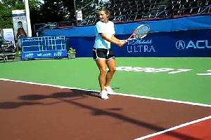 Trainer's Tip: Proper tennis techniques