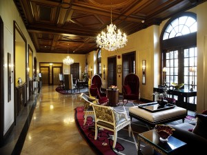 Raphael hotel 