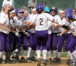 Satterfield, Kirkpatrick help Civic Memorial advance to sectional final