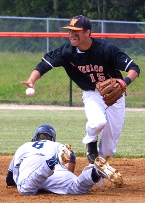 Late rally helps Waterloo nip Mater Dei for first regional title