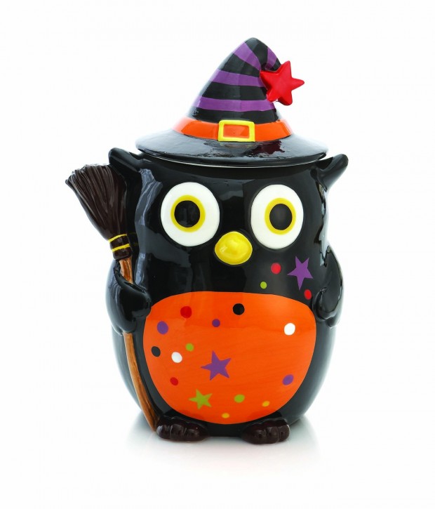 We've Scared Up Some Spooky Halloween Items For Your Home Or Party 