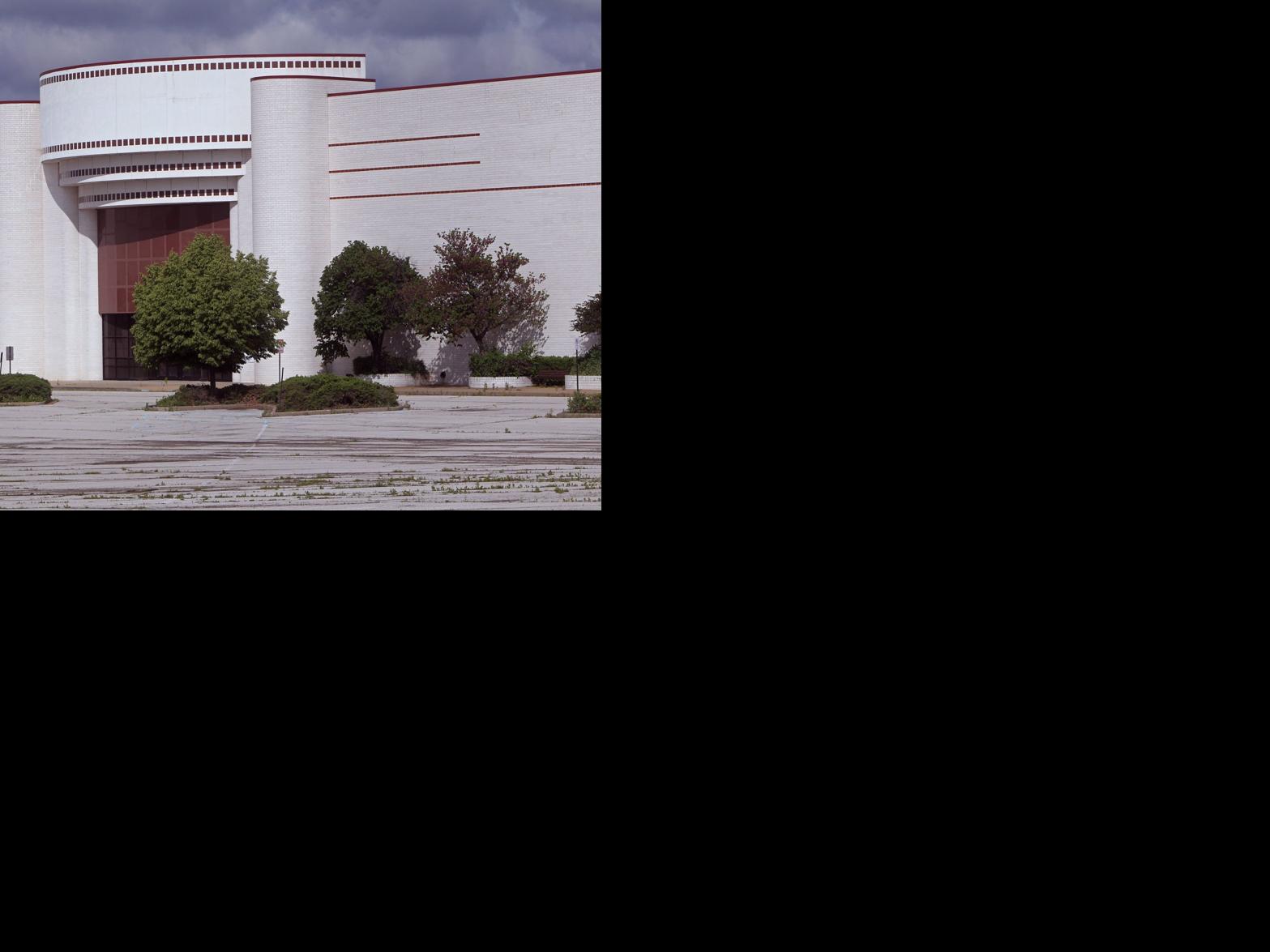 St. Louis County invests in shuttered Jamestown Mall | Business