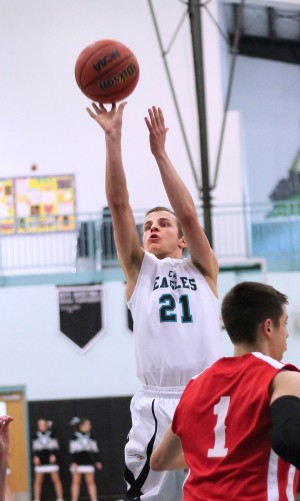 O'Fallon Christian comes out firing in runaway victory against B