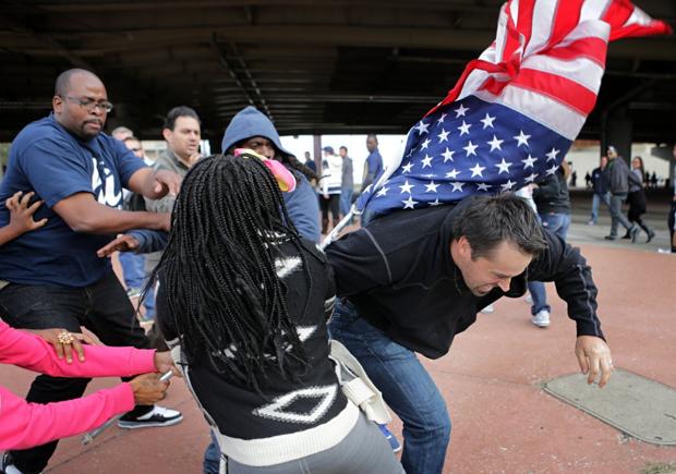 Protesters, fans fight after St. Louis Rams game