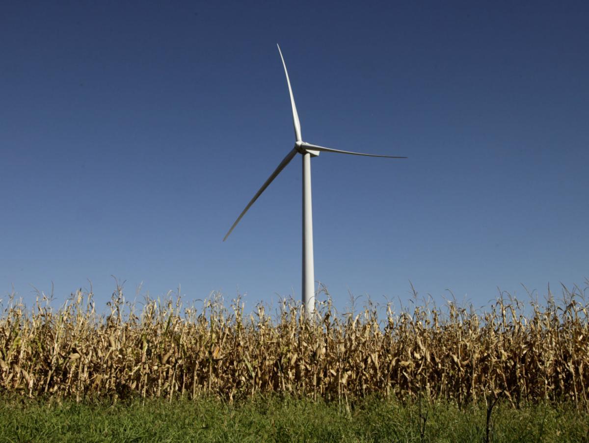 Wind Capital looks to sell remaining Midwest wind farms Business