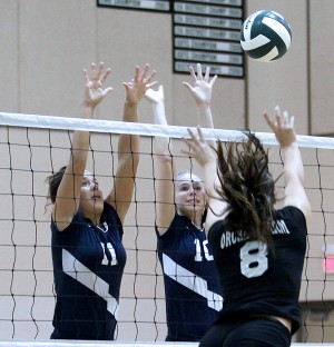 With Flynn back in the lineup, Holt scratches out win against Or