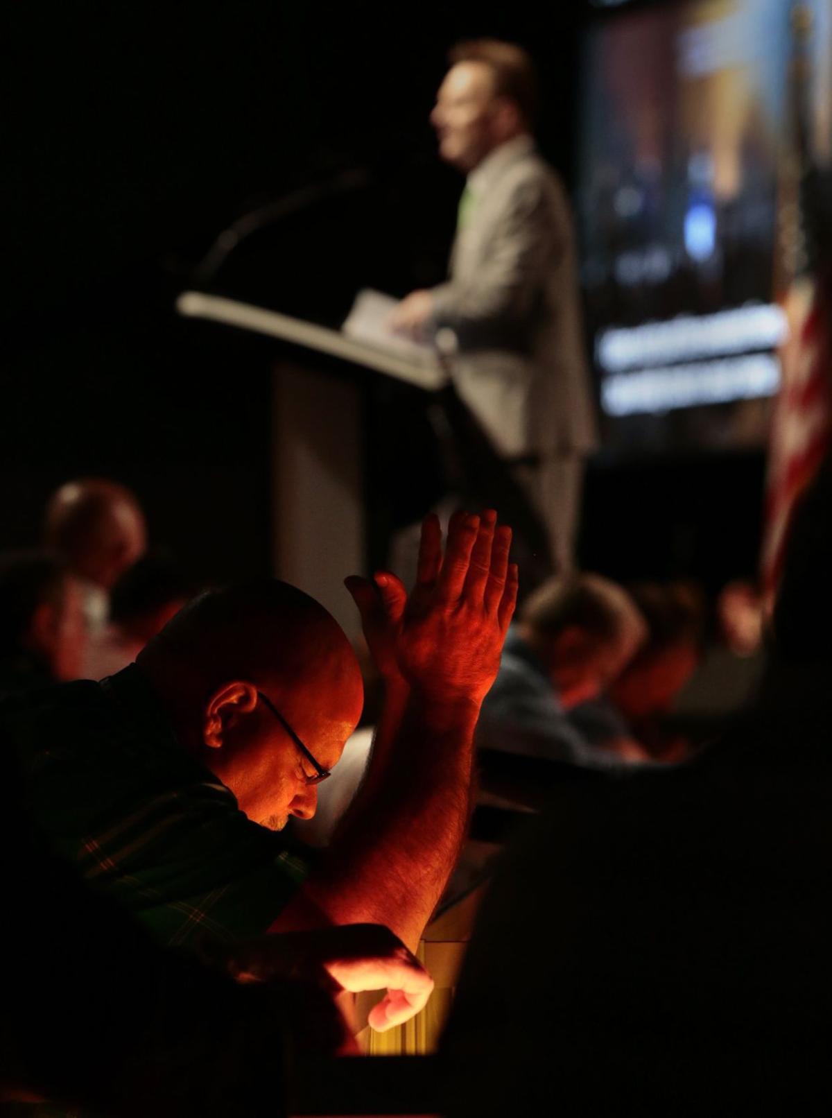 Southern Baptist Convention opens in St. Louis