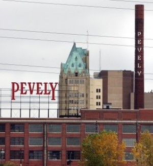 Pevely Complex under demolition threat