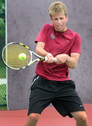 Belleville West wins sectional; Belleville East places second