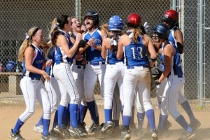 Westminster scrambles by De Soto, advances to Class 3 final four