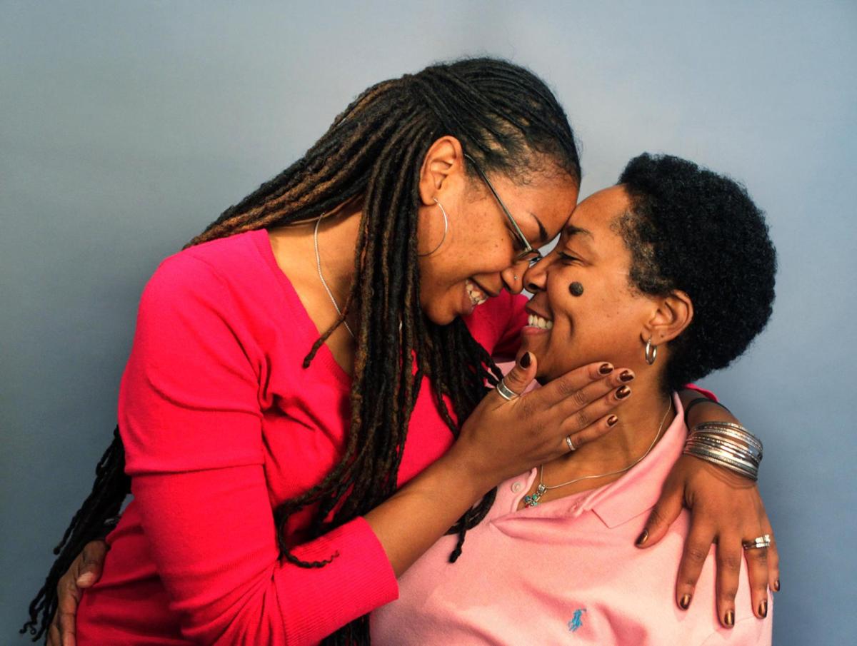 linda lawrence shemale from Leandro gay couples in iowa