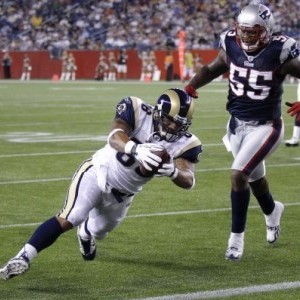 Michael Hoomanawanui, Brandon Spikes