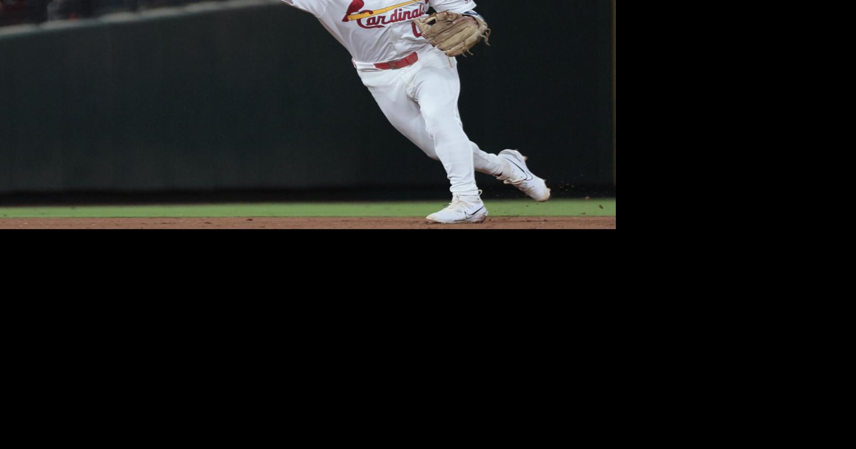 Masyn Winn's quick 1st step toward Gold Glove joins Nolan Arenado, Brendan Donovan as finalists