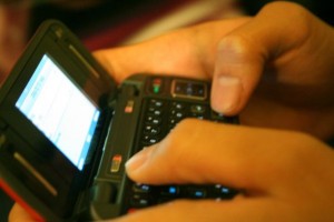 Ask Dr. Mom: Should you read your kid's text messages?
