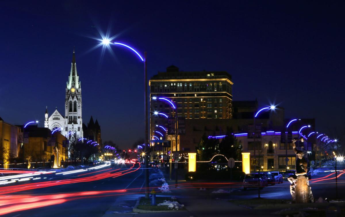 New lights promise colorful, safer downtown St. Louis | Metro | 0