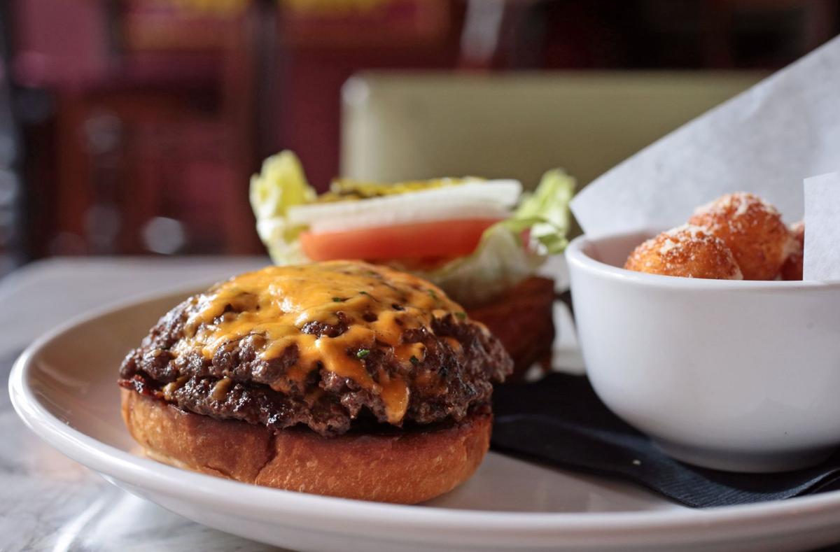 Scarlett's Wine Bar is a new name for a familiar formula Restaurant