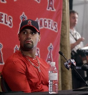 Pujols media