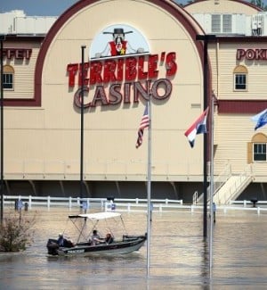 is horseshoe casino western iowa flooded
