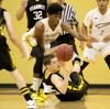 Sneed leads Hazelwood Central past Vianney in final