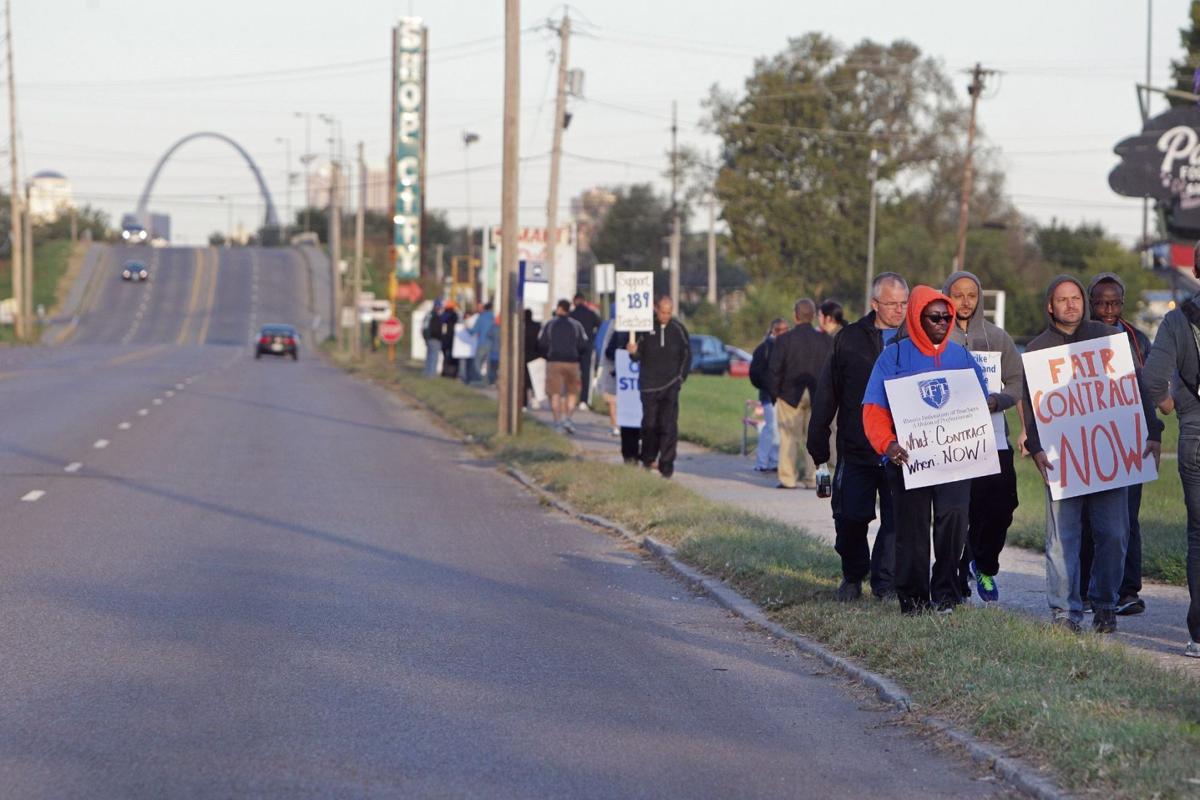 No end in sight to East St. Louis teachers strike | Education