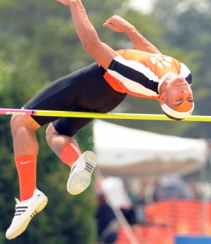 Edwardsville advances nine of its 10 entries into Saturday's sta