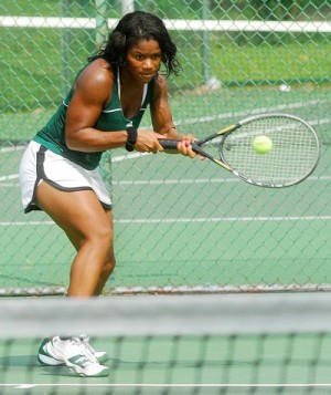 GIRLS TENNIS: Pirates' Ford revs up in final, turns back Strobbe
