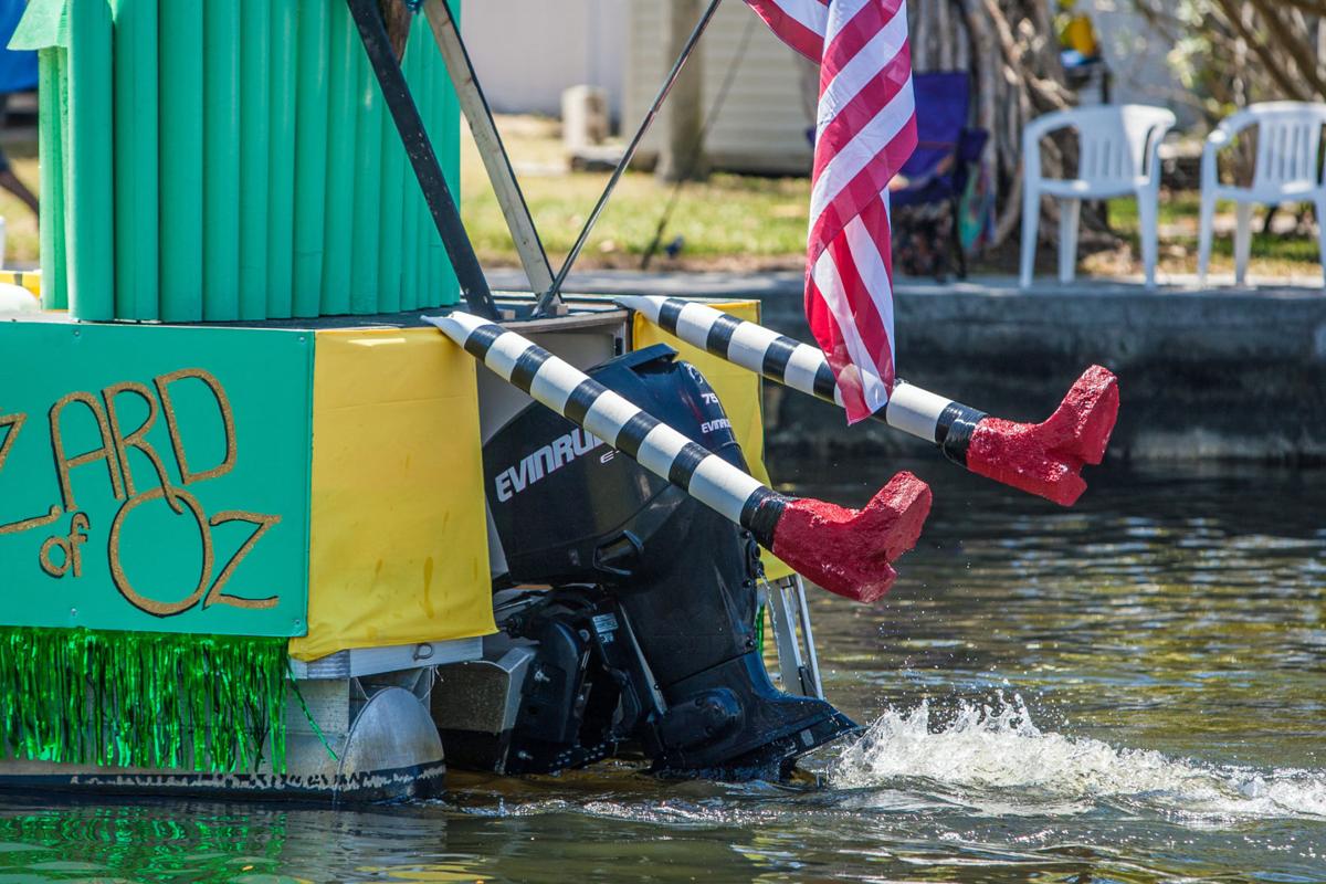 chasco fiesta boat parade 2017 there s no place like a boat with wizard of oz theme chasco fiesta boat parade 2017 there s no place like a boat with wizard of oz theme