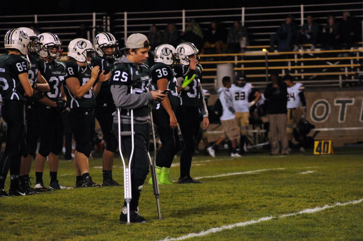 Football Notes: Podratz out for season with broken leg | Sports | tehachapinews.com Football Notes: Podratz out for season with broken leg | Sports | tehachapinews.com