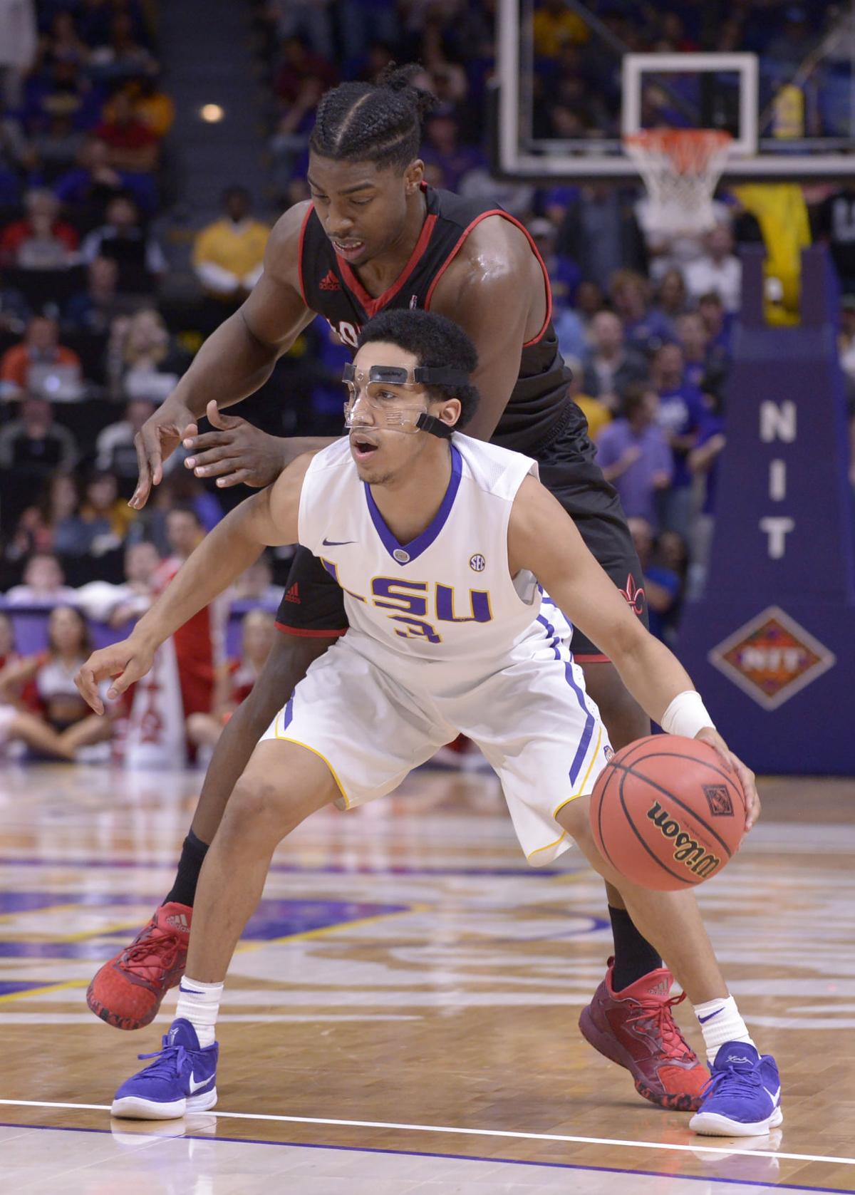 checking things out: lsu freshman tremont waters