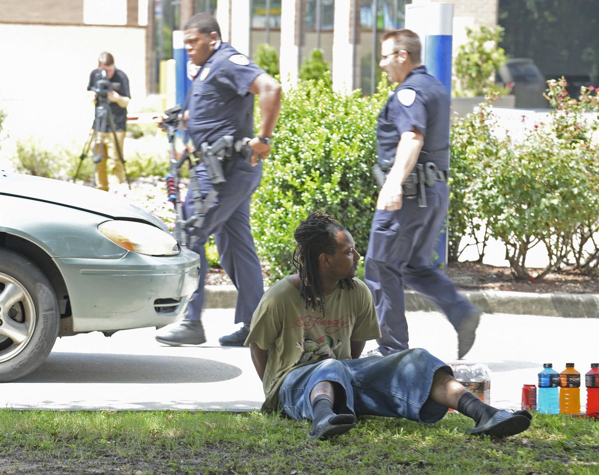 OfficerShot.071816 HS 518.JPG