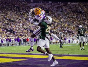 NO.lsusoutheastern.092125_6243 MJ.JPG
