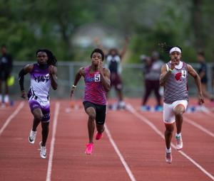 LSU football signee Wright scorches track at Dutchtown Invitational