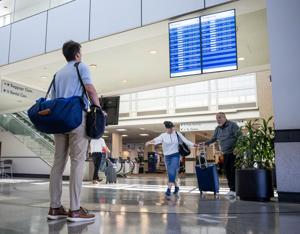 BR.airportbiz.110725_3026 MJ.JPG
