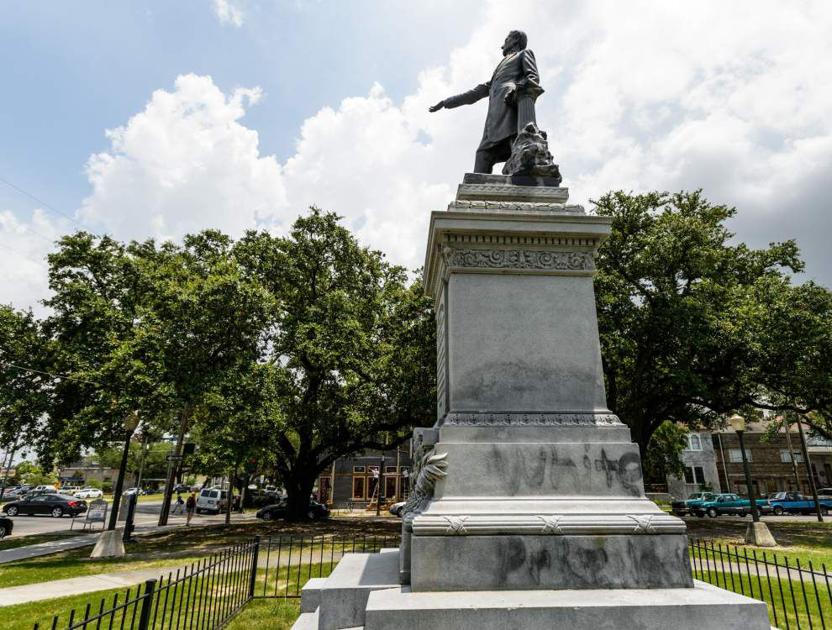 Pro-monument group calls for midnight vigil at New Orleans ... - The Advocate