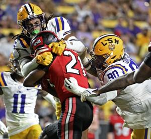 BR.lsufootball.112325 HS 3288.JPG