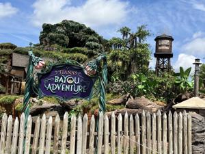 Watch: Drew Brees, Cam Jordan were among the first to ride on Tiana's Bayou Adventure at Disney