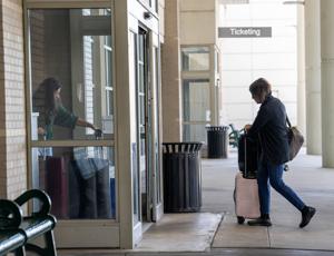 BR.airportbiz.110725_3024 MJ.JPG
