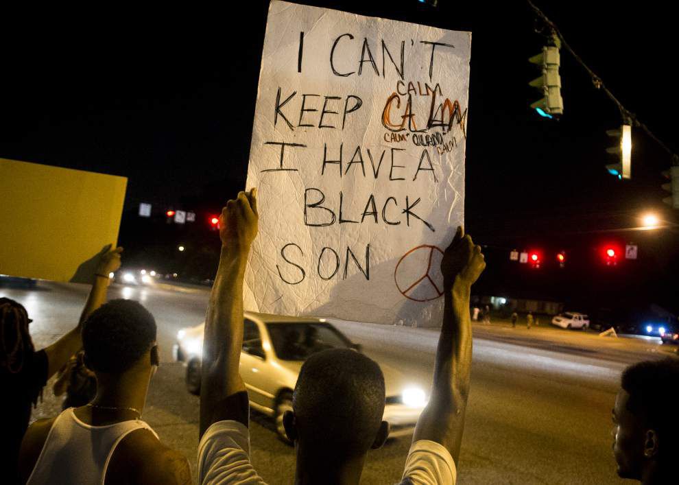 Baton Rouge police say out-of-town people making Alton Sterling demonstrations more violent, promise to 'disperse' any protest that becomes violent _lowres