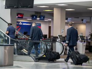 BR.airportbiz.110725_3030 MJ.JPG