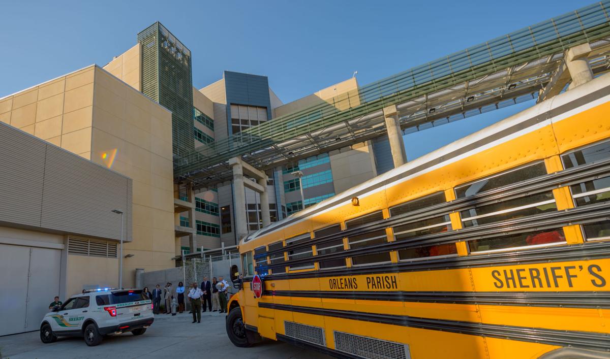 Half of New Orleans jail to be vacated, hundreds of inmates moved under
