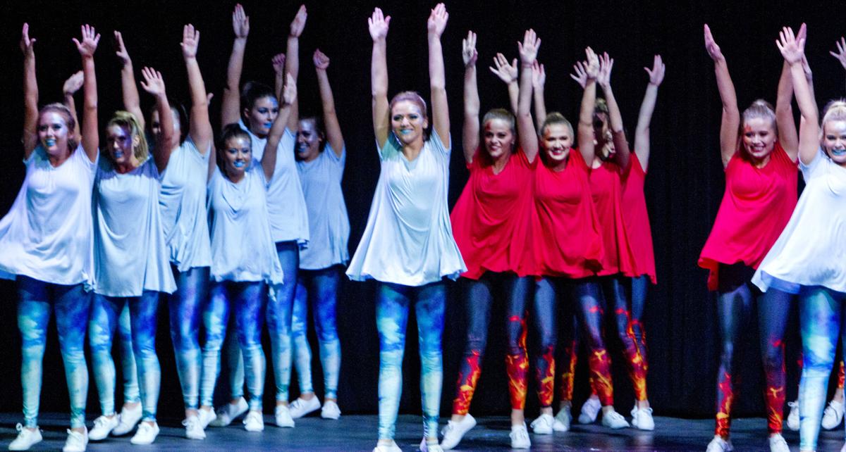 UNA Step Sing Gallery