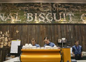 Ree Drummond opens The Pioneer Woman Mercantile in Pawhuska - Tulsa World: Features