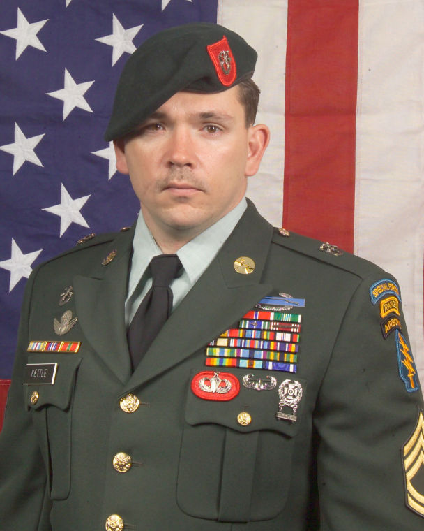 How to wear 8 army achievement medals How to wear 8 army achievement medals
