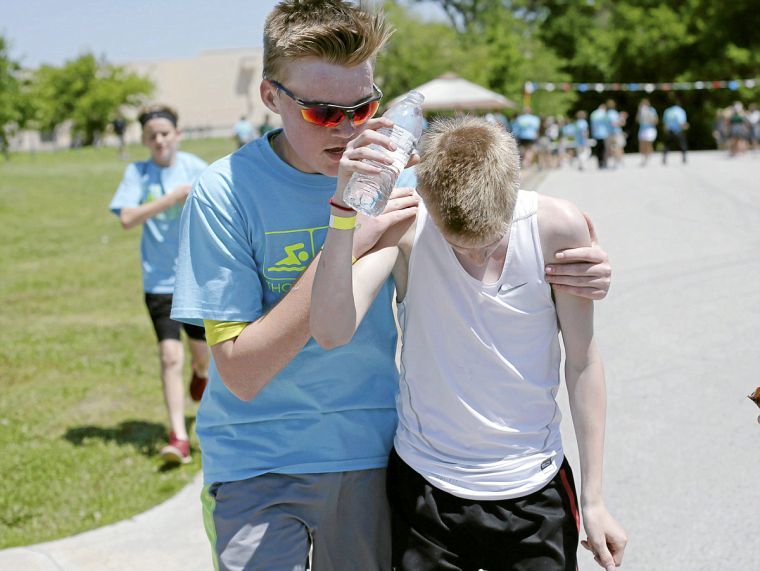 Schoolwide triathlon gets Thoreau students active, involved