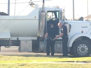 Broken Arrow robbery suspect  stabbed with own knife by truck driver, police say