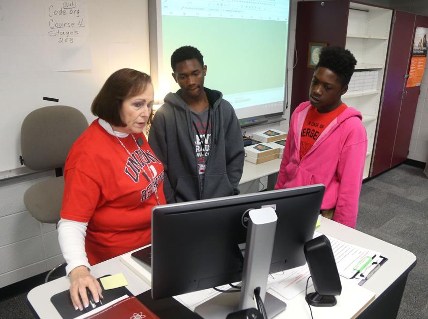 Teacher remains thankful through loss of son, bouts with cancer - Tulsa World